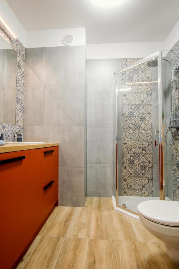W&K Apartments - Ginger Suite - Faktura Vat, Parking Koszalin Eksteriør bilde