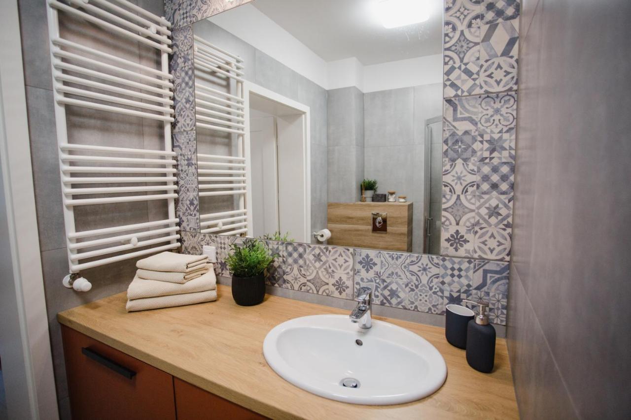 W&K Apartments - Ginger Suite - Faktura Vat, Parking Koszalin Eksteriør bilde